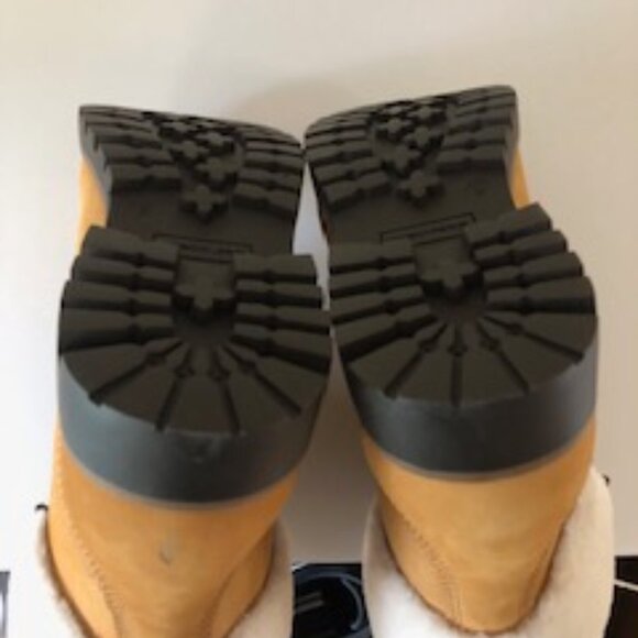 NWOT Women's Sketchers Boots Size 8 - Picture 4 of 5